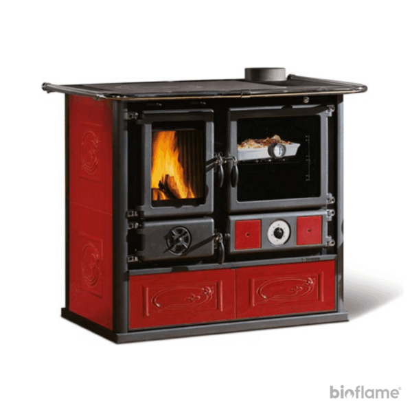 Fogão a Lenha para Aquecimento Central - Nordica Extraflame Termorosa Dsa na cor vermelha.